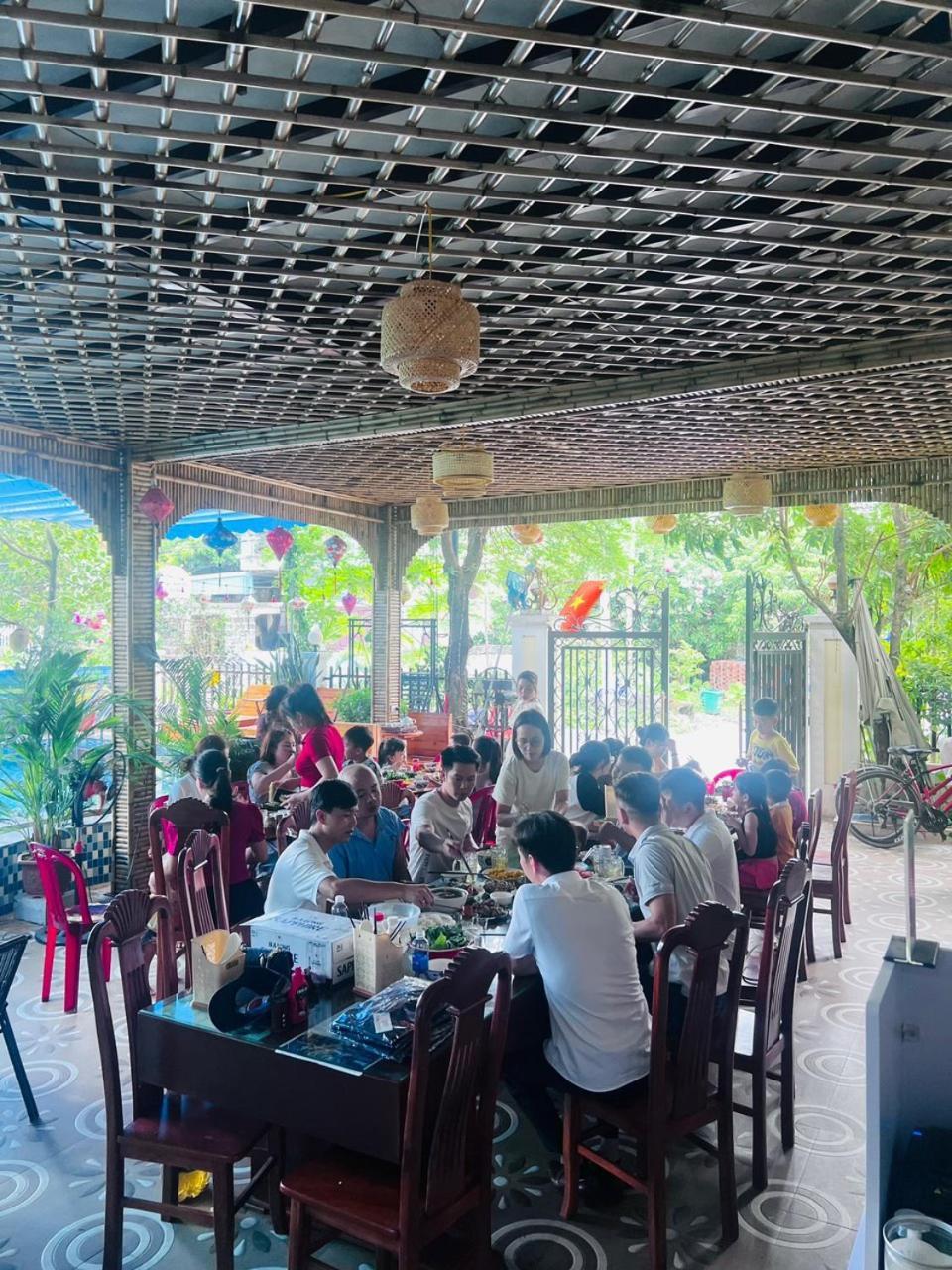 Tam Coc Yen Nhi Homestay นิญบิ่ญ ภายนอก รูปภาพ